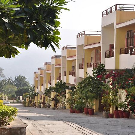 Ayurveda Bhavan Rishikesh Exterior photo
